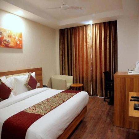 Hotel Tu Casa Delhi Airport Nuova Delhi Esterno foto